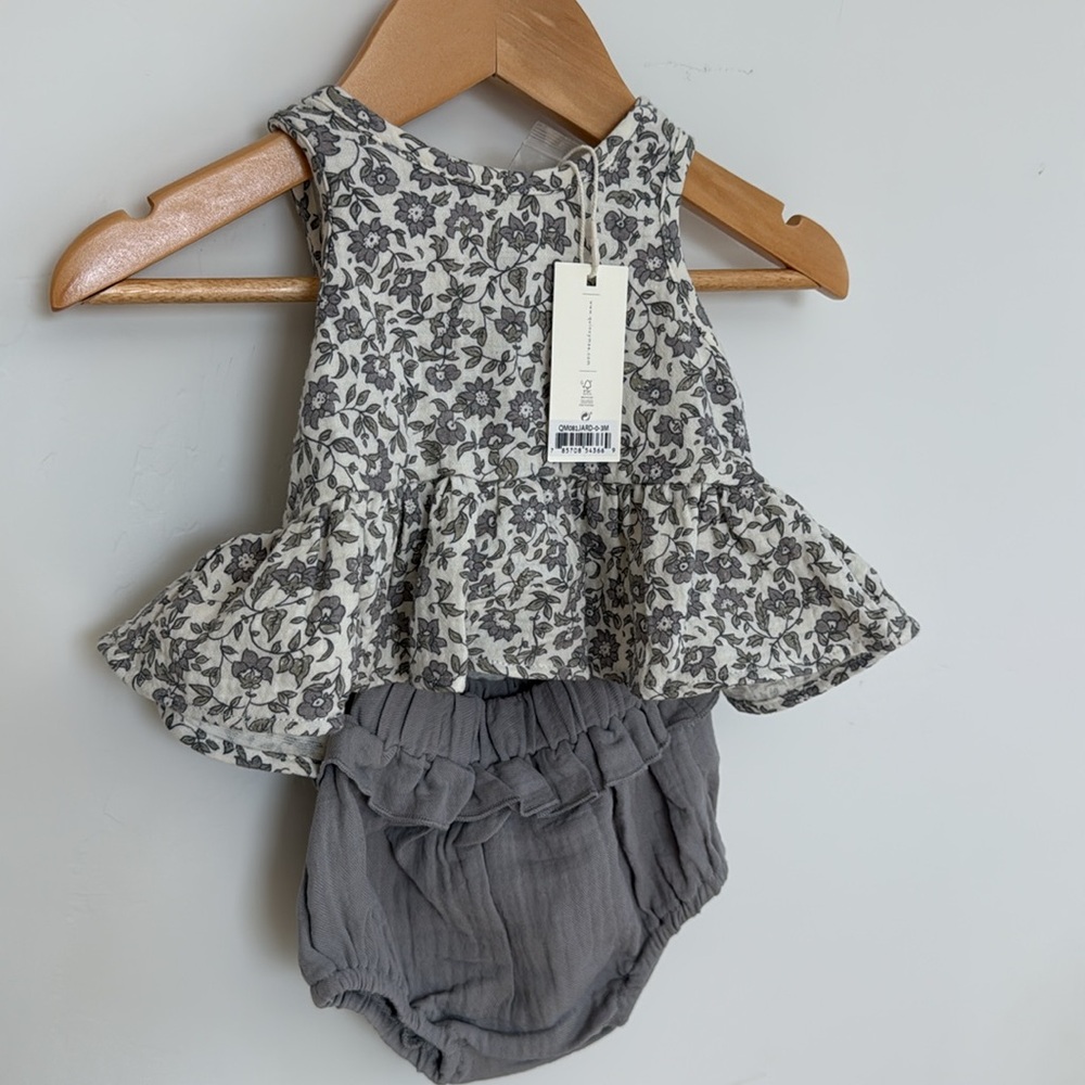 NWT Quincy Mae gray french garden peplum set